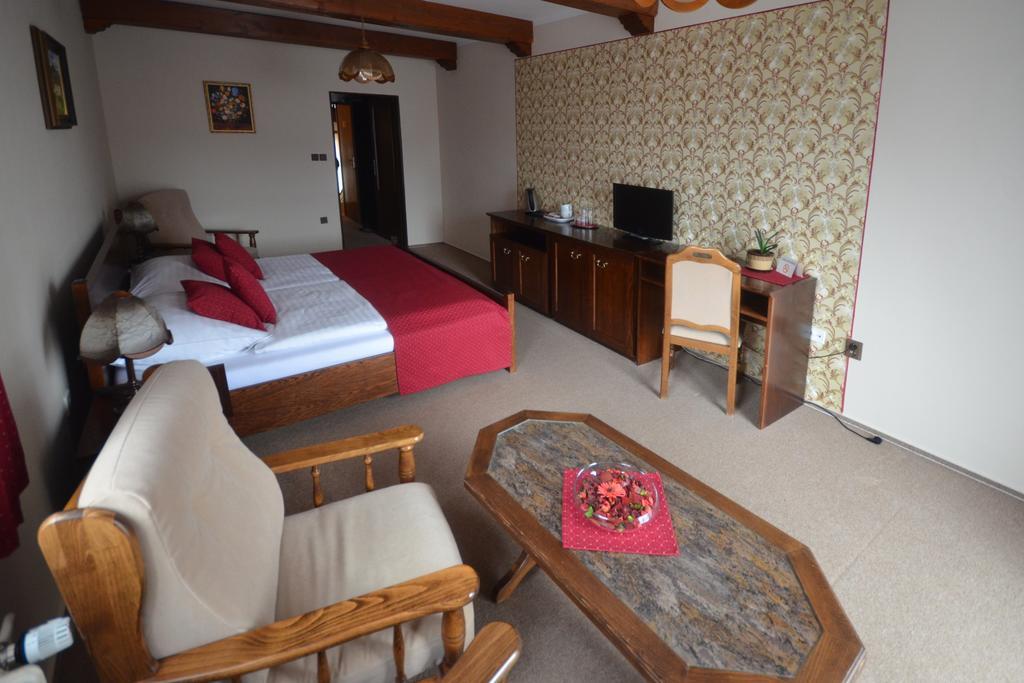 Villa Zerotin Penzion Bed & Breakfast Velké Losiny Kültér fotó