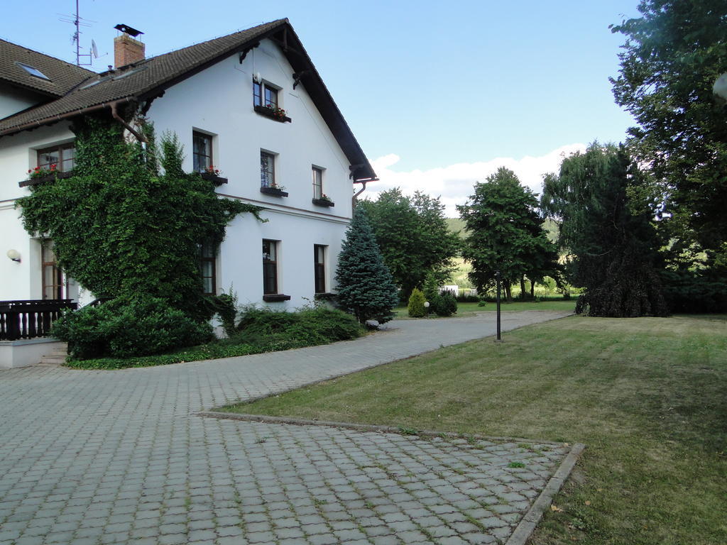Villa Zerotin Penzion Bed & Breakfast Velké Losiny Kültér fotó
