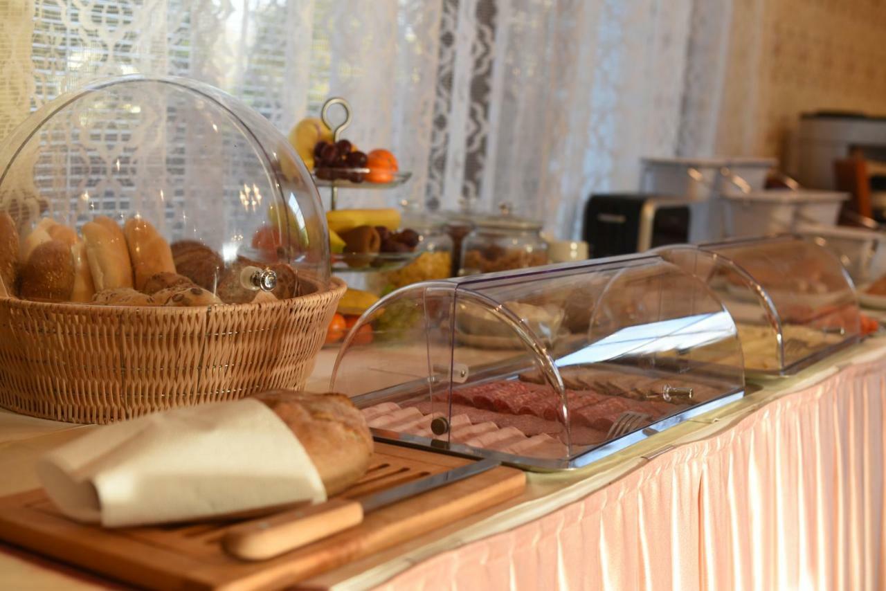 Villa Zerotin Penzion Bed & Breakfast Velké Losiny Kültér fotó